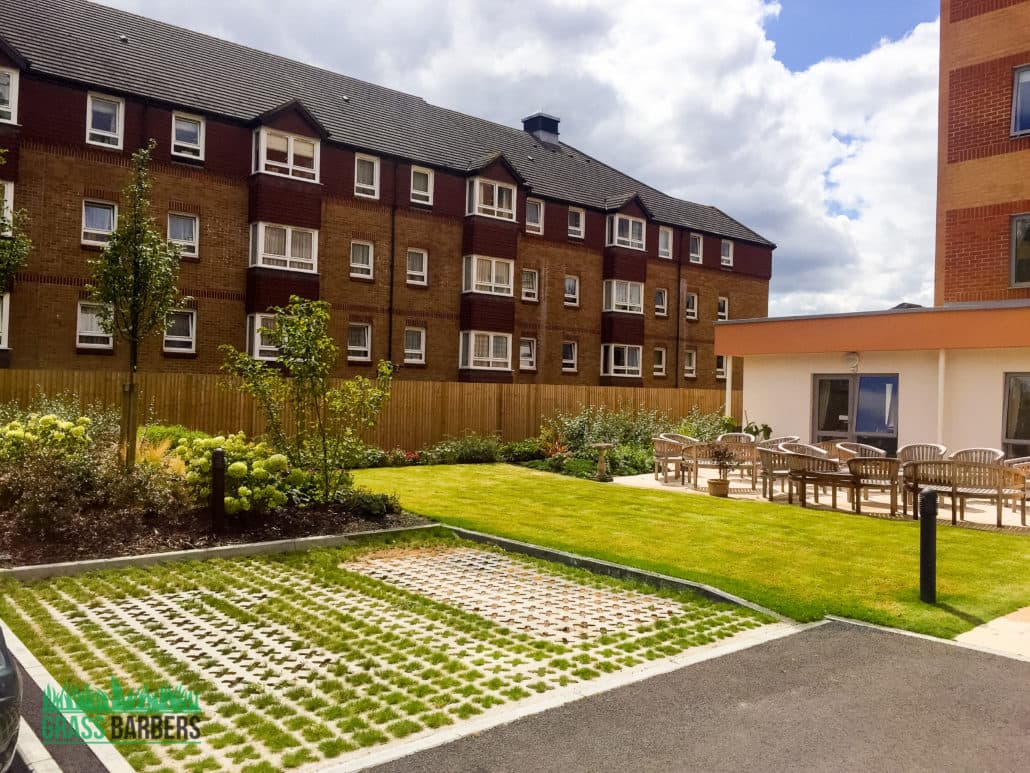 Grounds Maintenance of Retirement Development Project in Sidcup DA14