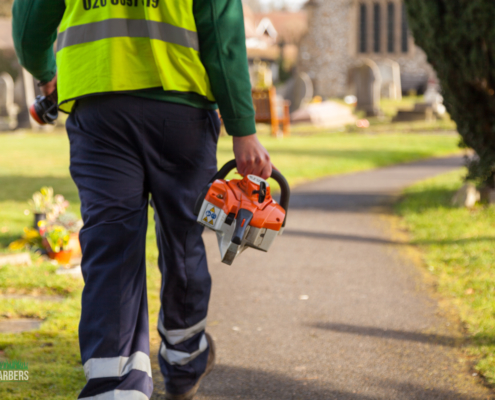 Gardening services in Sanderstead CR2 by Grass Barbers